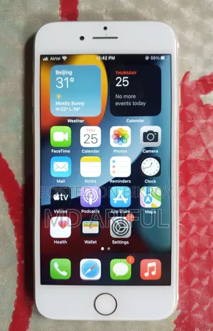 New Apple iPhone 7 128 GB Gold