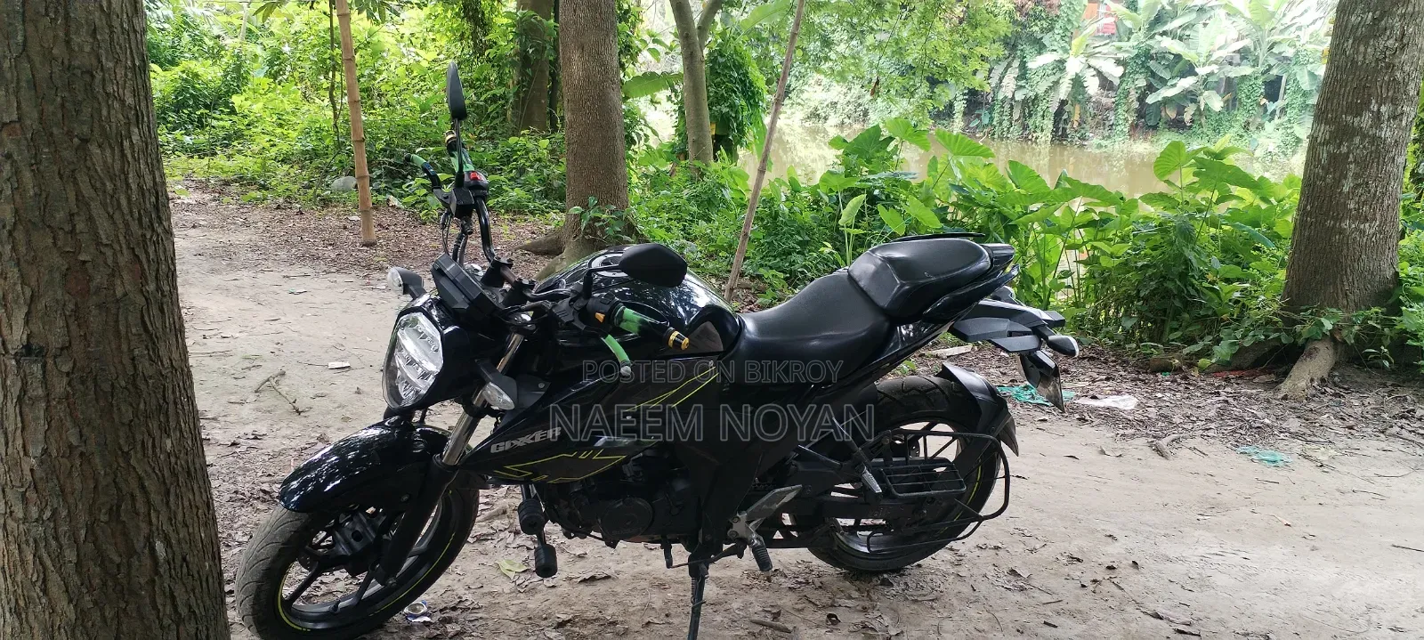 Suzuki Bike 2024 Black