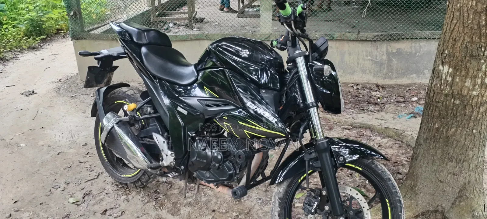 Suzuki Bike 2024 Black