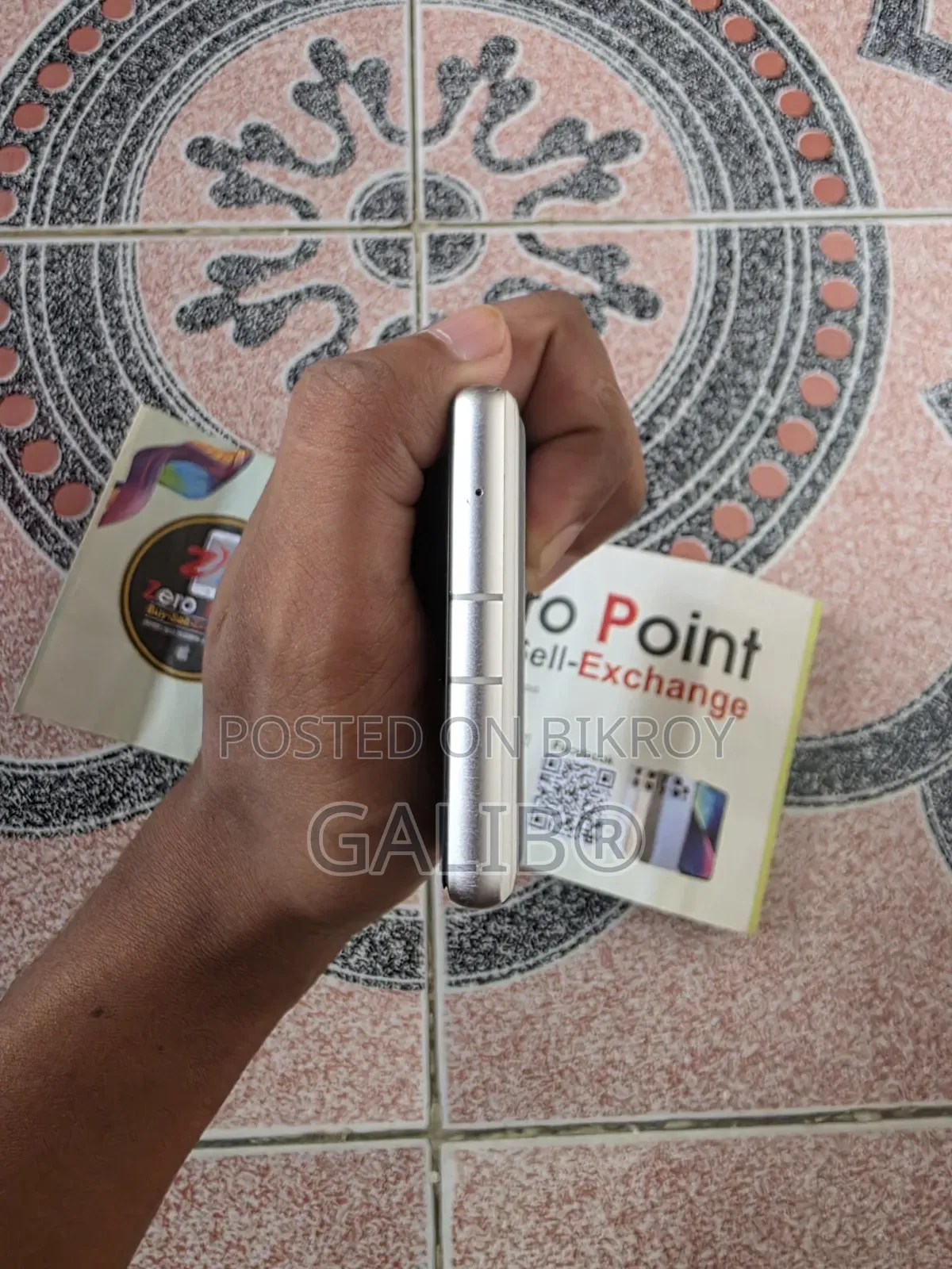 Google Pixel 7a 128 GB White