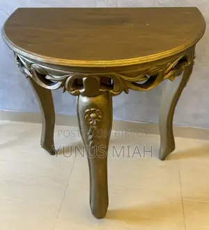 Table- (Mahogany Wood)