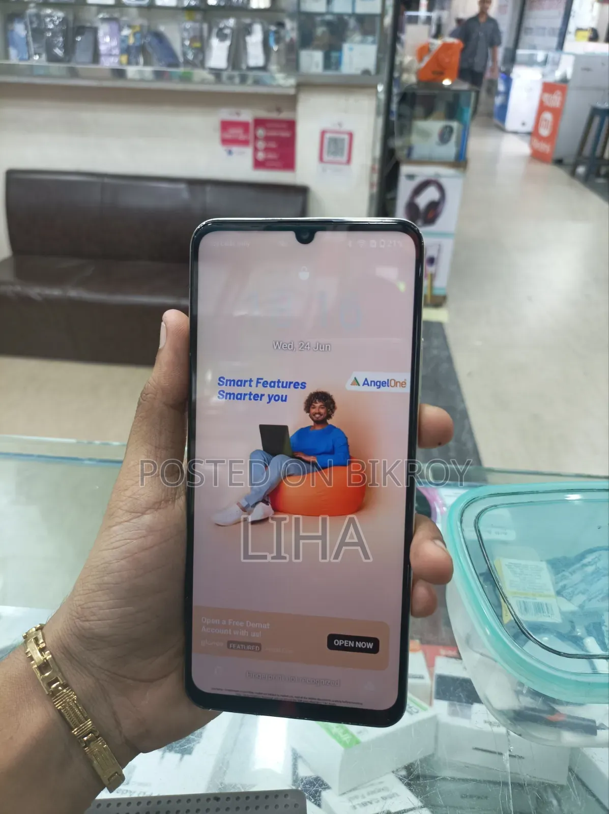 Realme Narzo N53 128 GB Gold