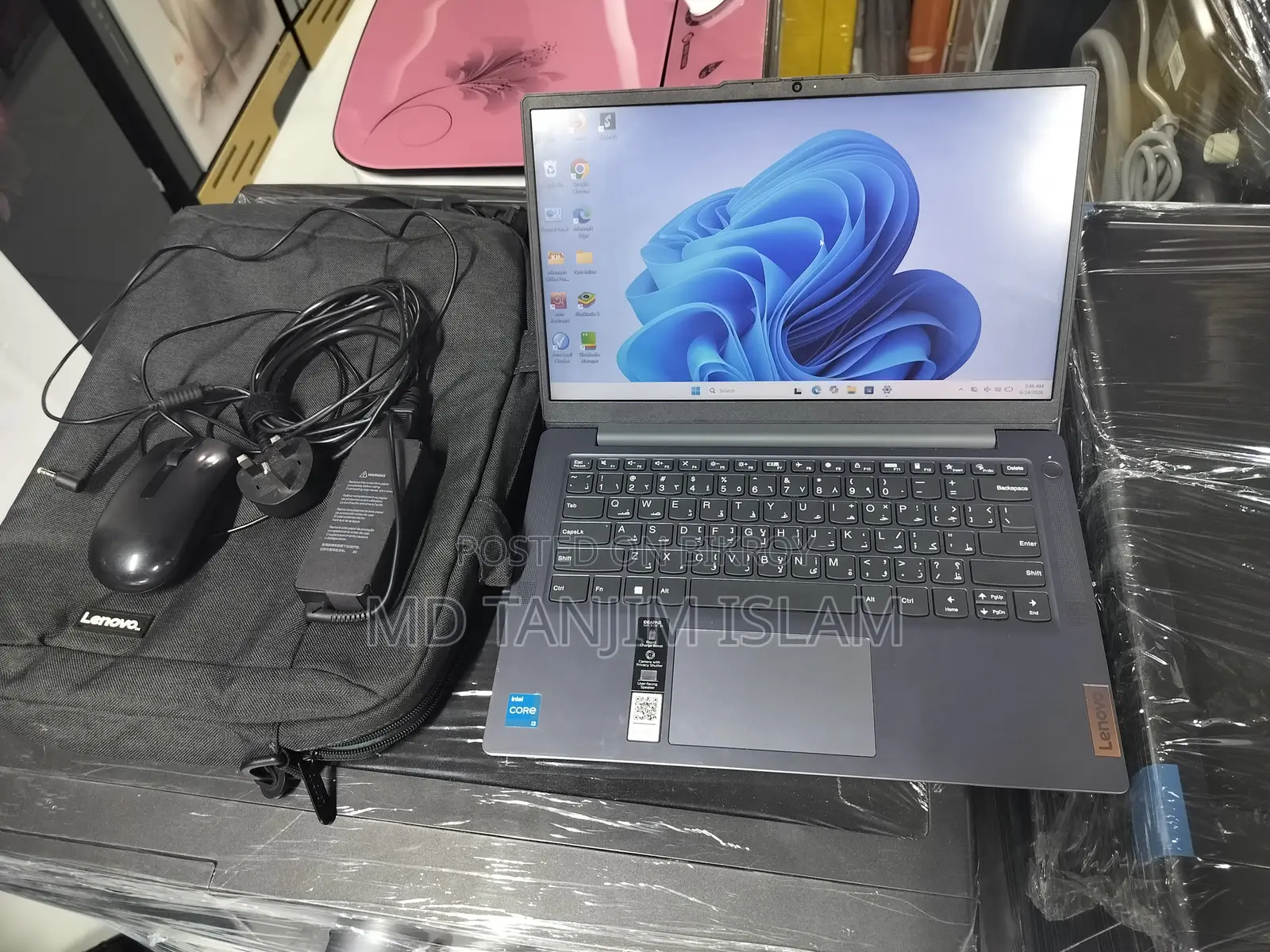 Laptop Lenovo 8GB Intel Core i3 HDD+SSD 512GB