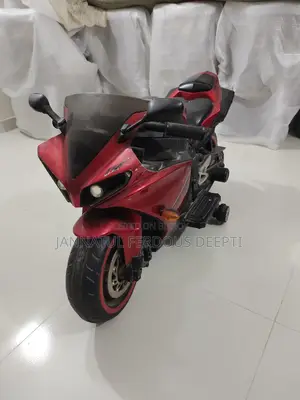 Kids' R15 Battery Bike – Good Condition