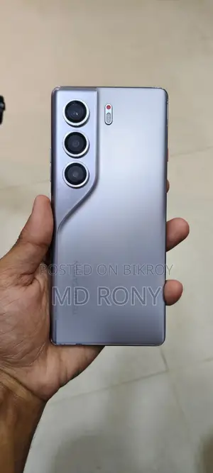 Tecno Camon 40 Pro 5G 256 GB Silver