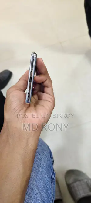 Tecno Camon 40 Pro 5G 256 GB Silver