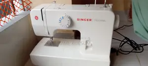 Singer Sewing Machine