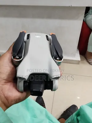 Cinematic Drone – Dji Mini 3 Fly More Combo (Dji Rc)