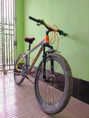 Phoenix 26" MTB Bicycle – Excellent Condition