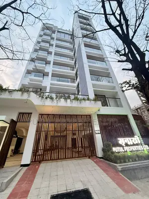 3-bedroom Apartment in Mrinmoyee, Basundhara for sale