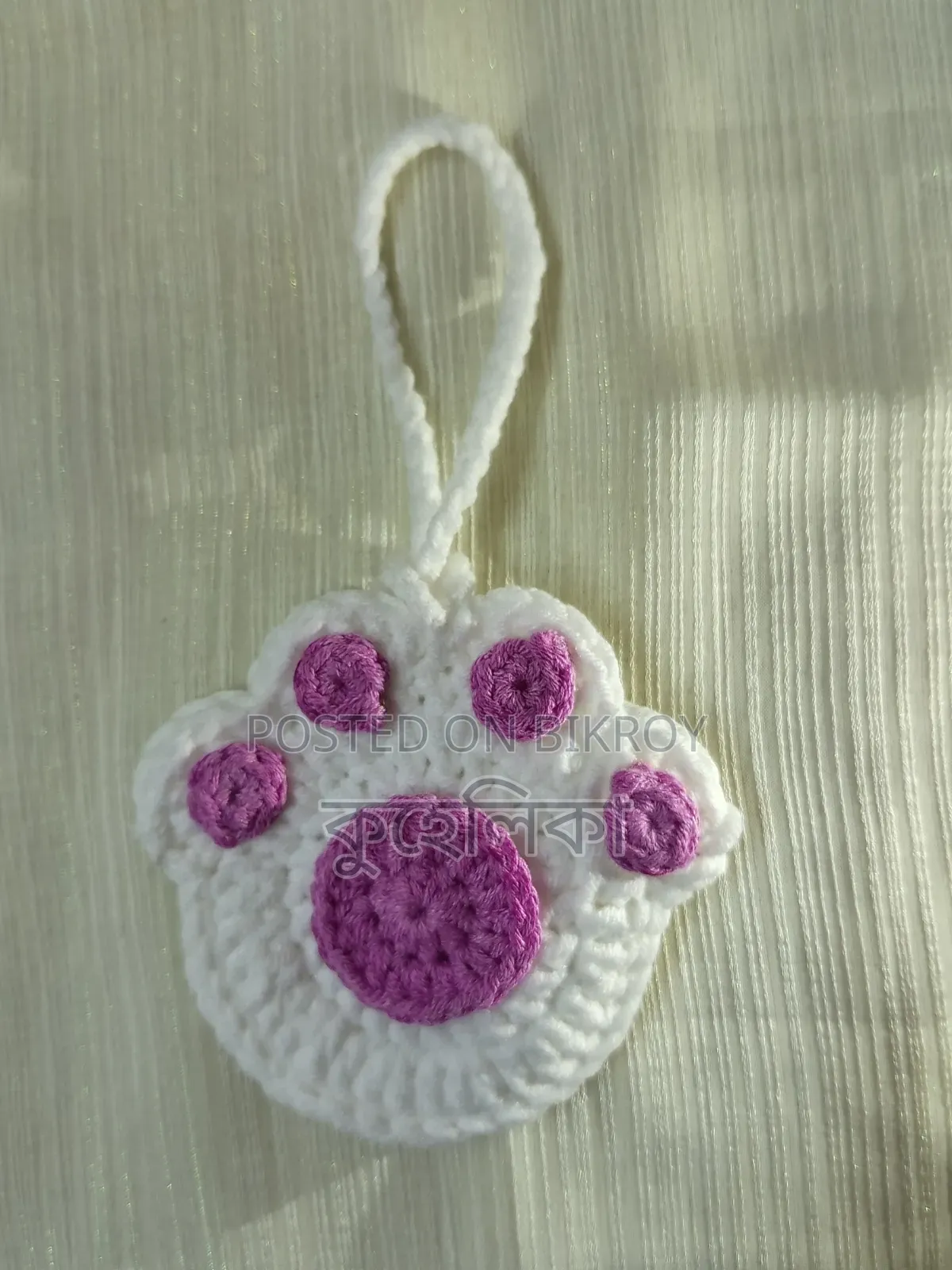 Crochet Cat Paw Airpod Pouch