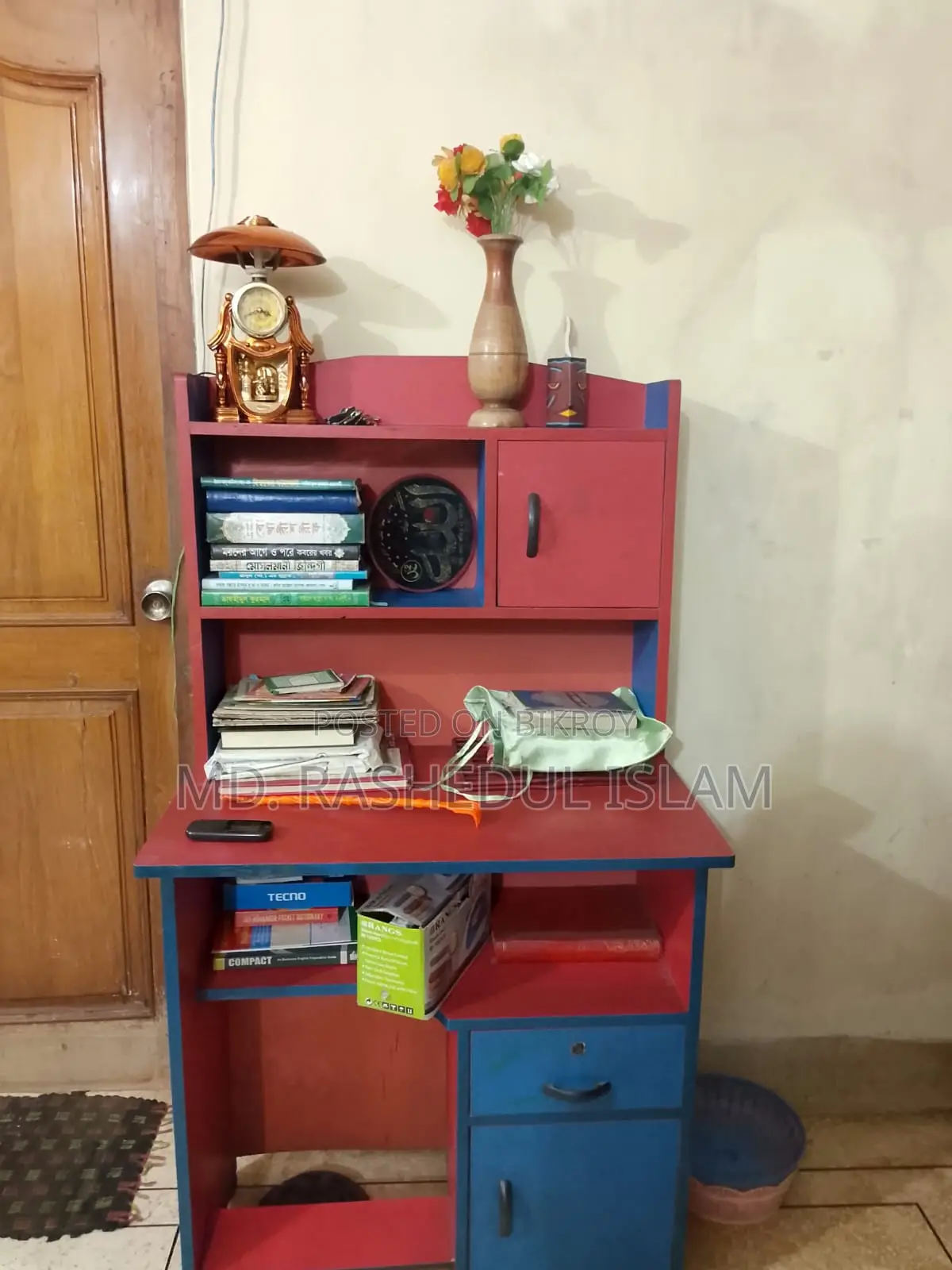 Reading Table