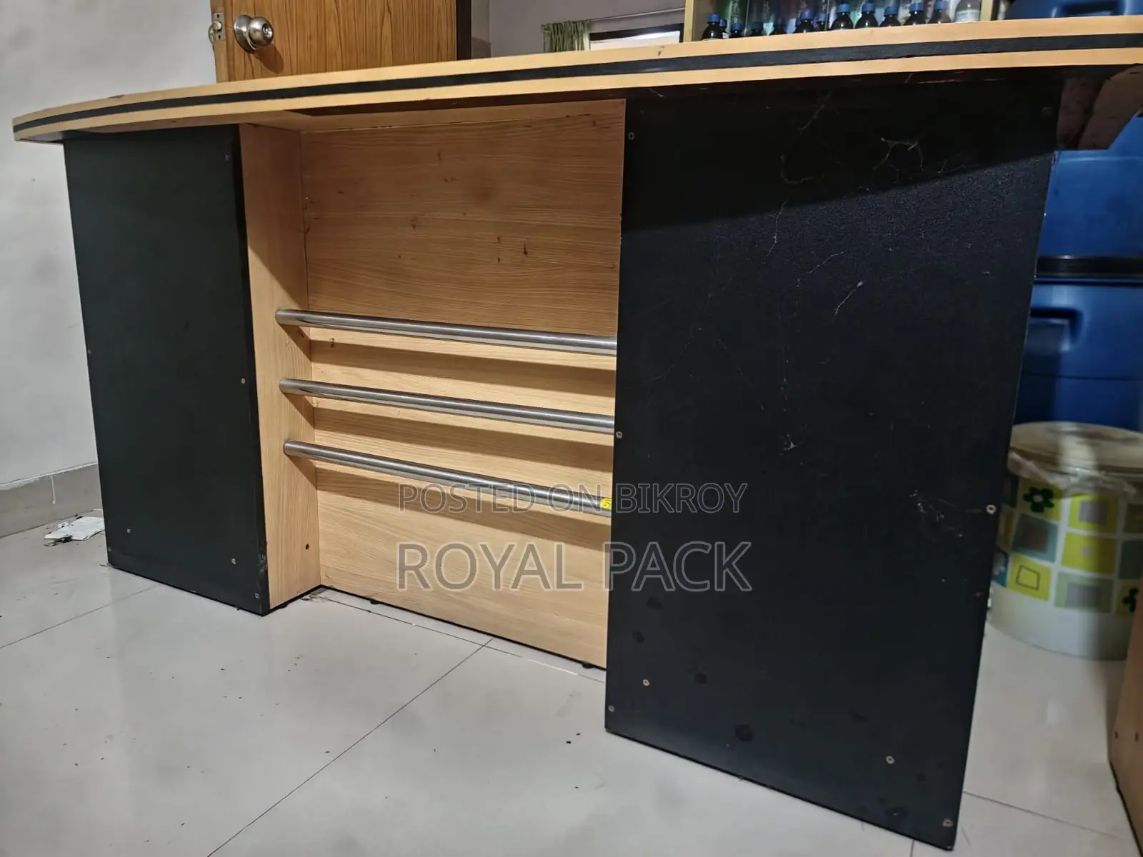 Secretariat Table and High-Back Revolving Chair for Sale at 50% Off