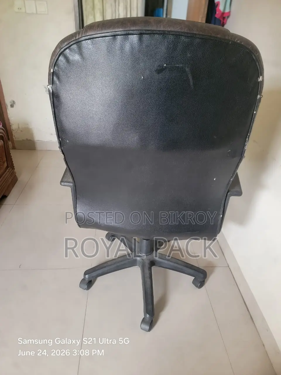 Secretariat Table and High-Back Revolving Chair for Sale at 50% Off