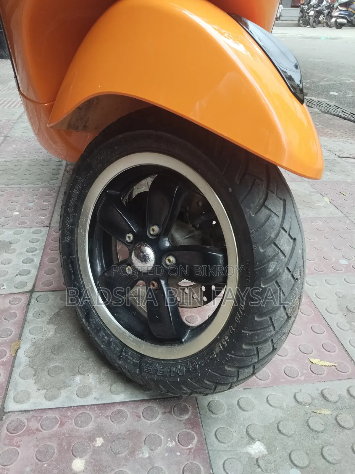 Piaggio Scooter 2022 Orange