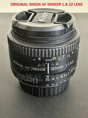 Nikon D50 Camera + Af-S Dx Nikkor 18-140mm F/3.5-5.6g Ed Vr Zoom Lens
