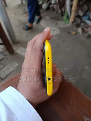 শাওমি পোকো এম৩ ১২৮ জিবি ইয়েলো