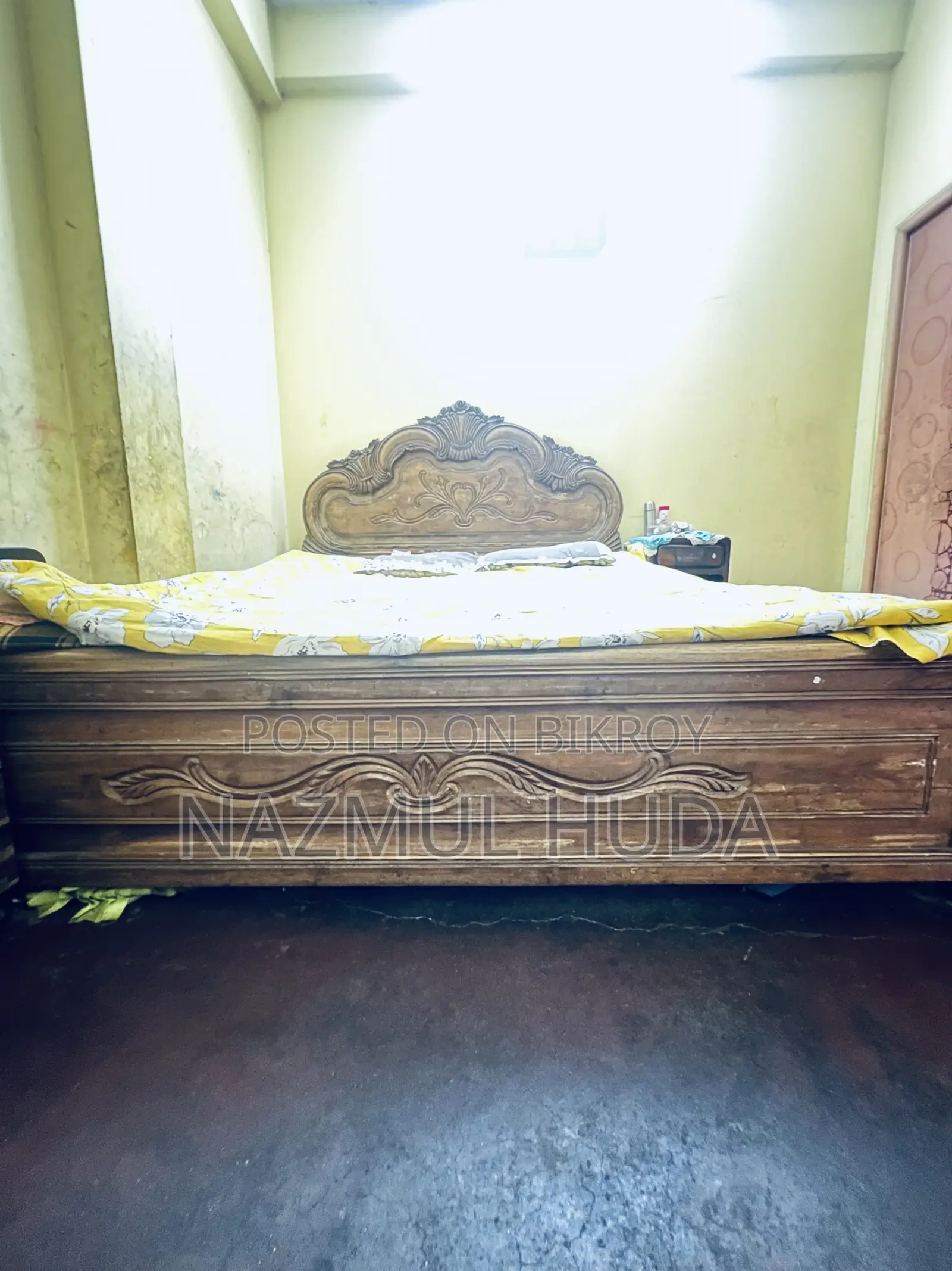 সেগুন কাঠের একটি খাট বিক্রি হবে