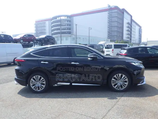 Toyota Harrier 2021 Black