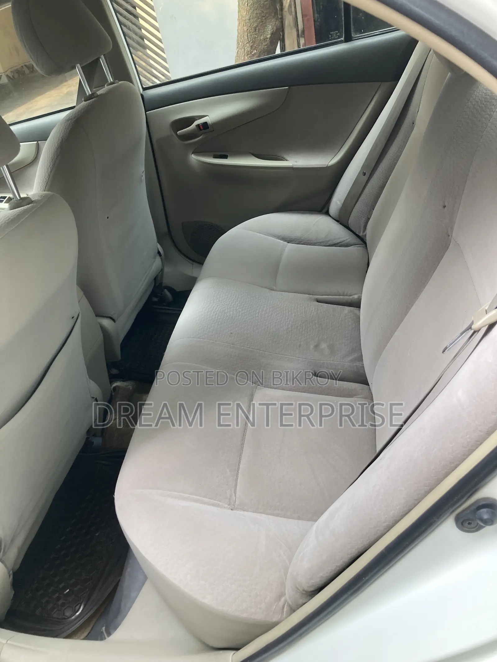 Toyota Axio 2011 Beige