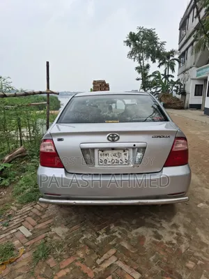 Toyota Corolla 2005 Silver