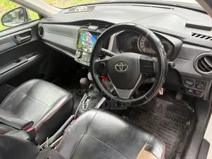 Toyota Corolla Fielder ১.৫ পেট্রোল এফডব্লিউডি ২০১৩ হোয়াইট