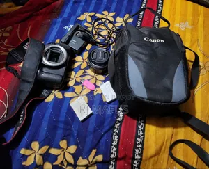 ডিএসএলআর ক্যামেরা