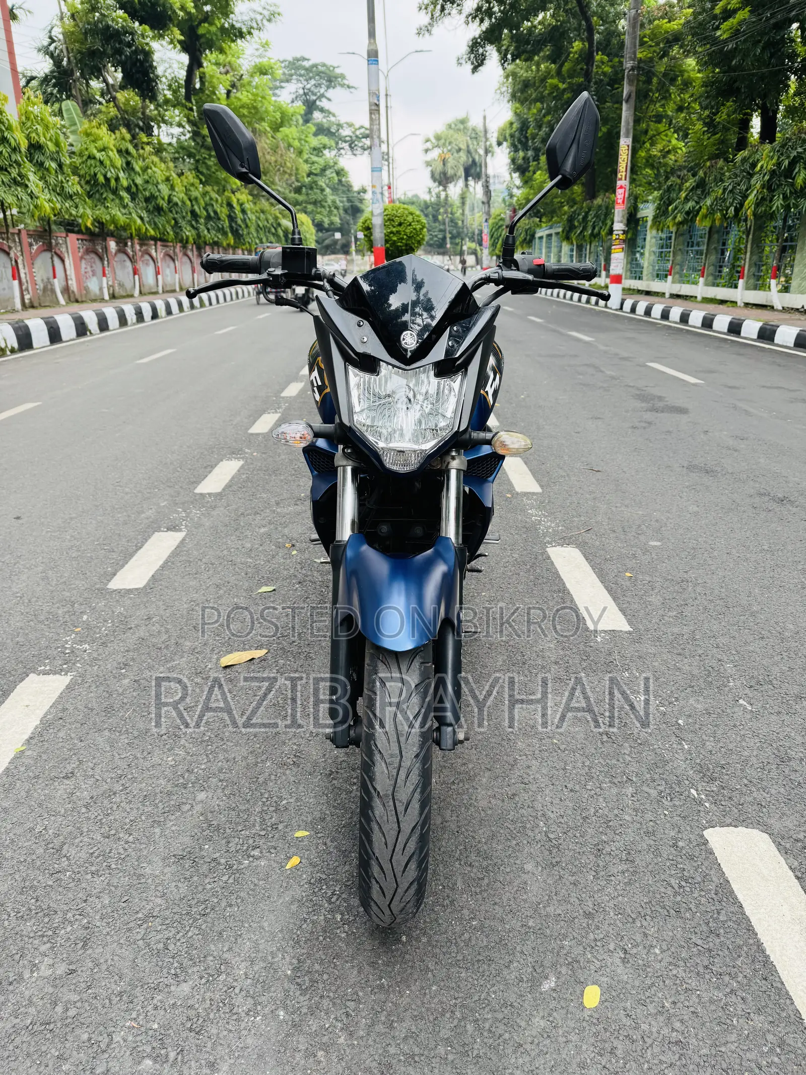 Yamaha 2020 Blue