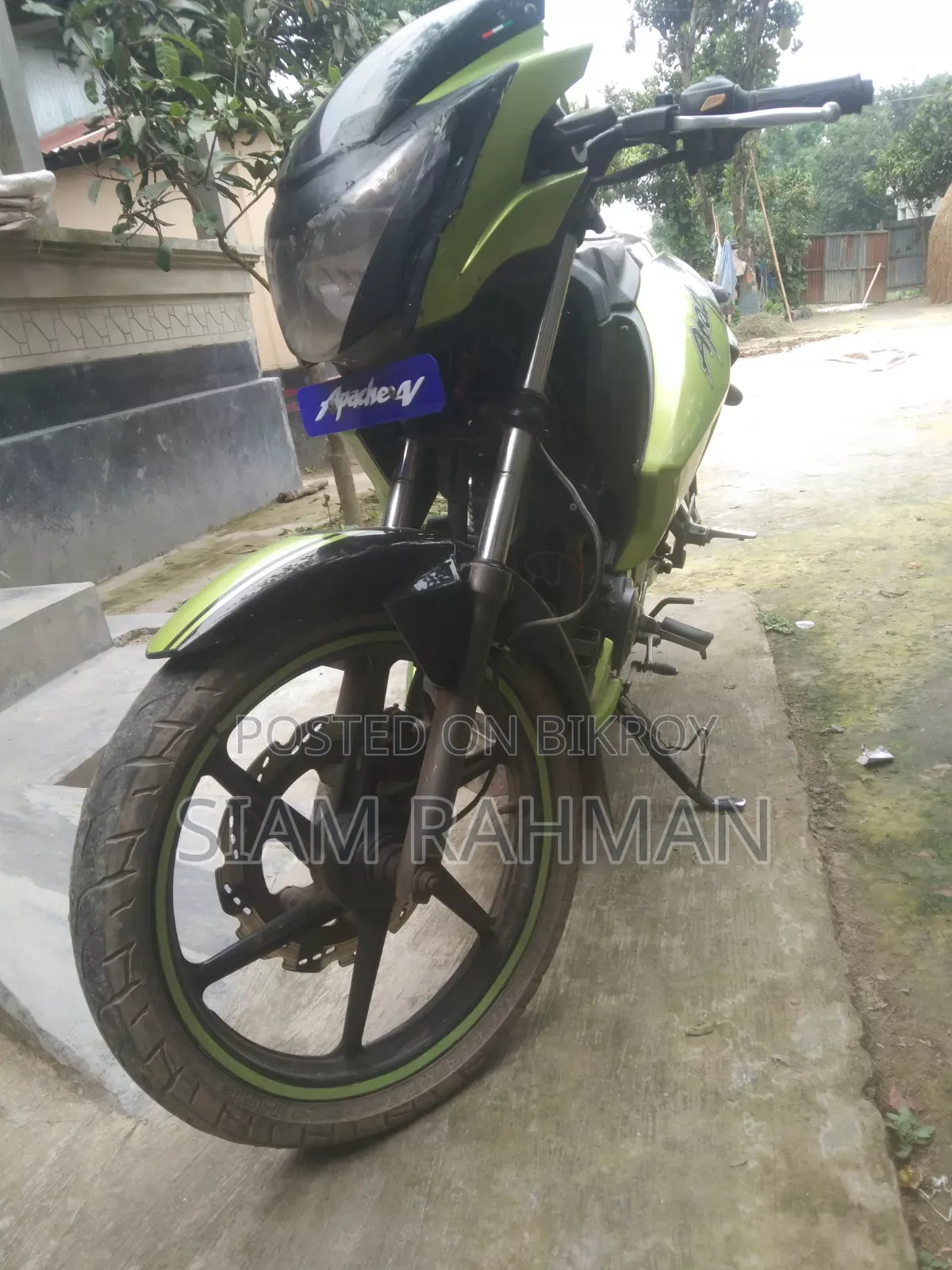 TVS Apache RTR 160 2V 2012 Green