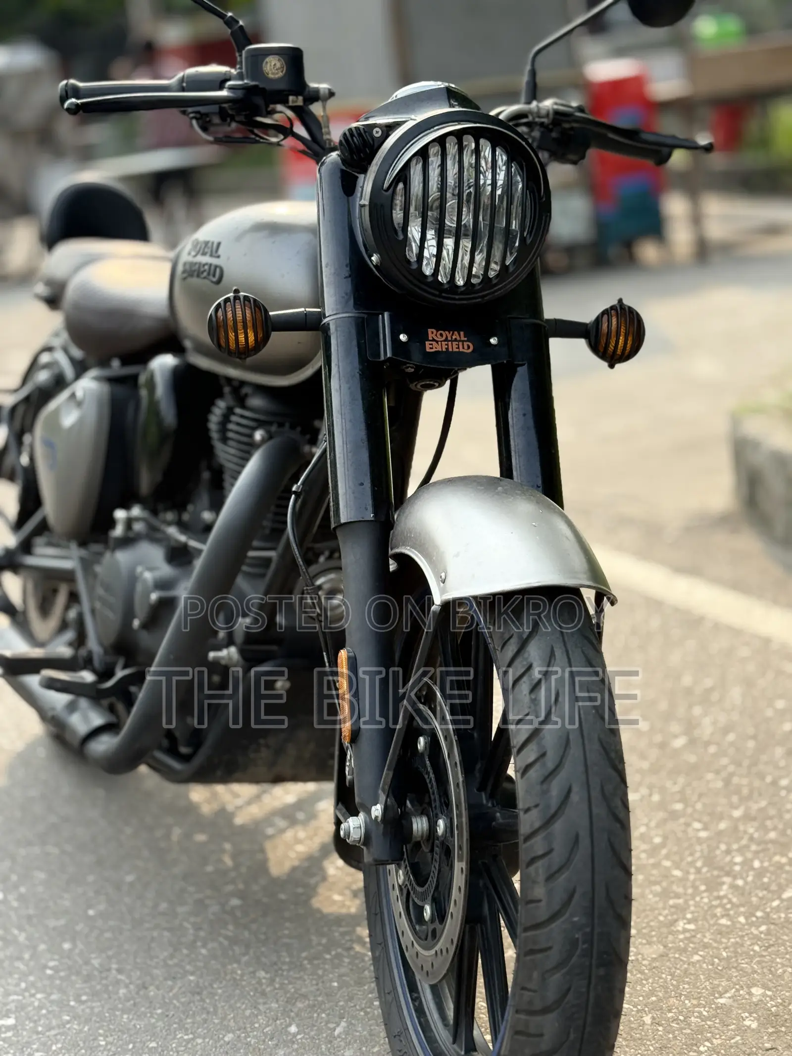 Royal Enfield Classic 350 2025 Gray