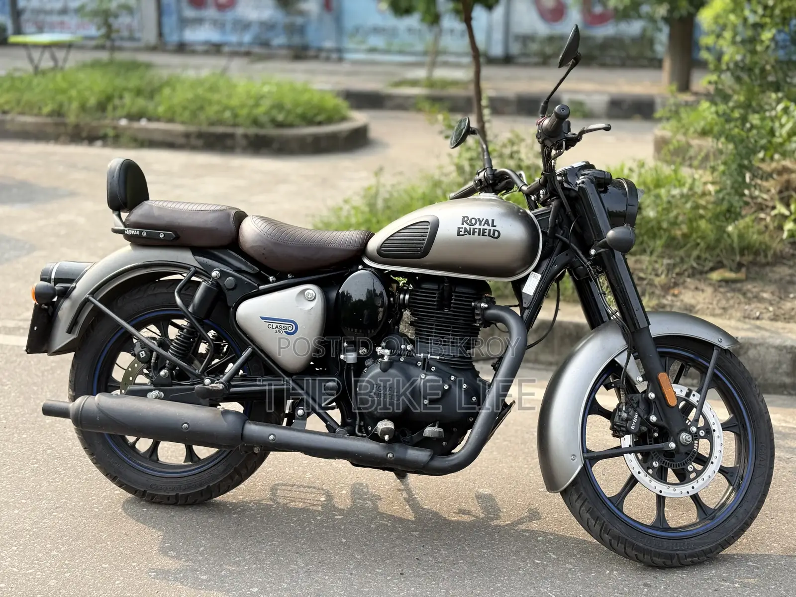 Royal Enfield Classic 350 2025 Gray