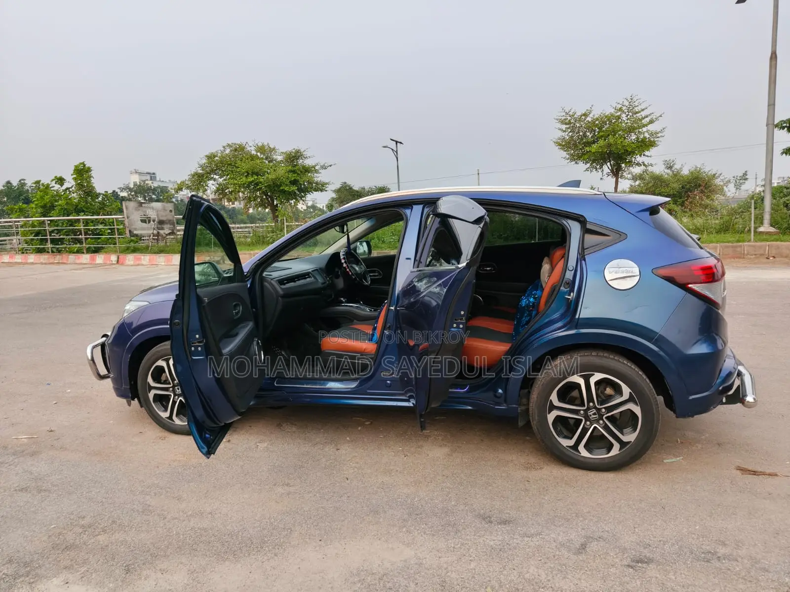 Honda Vezel 1.5 Hybrid 2WD 2014 Blue