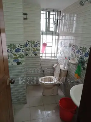 উত্তরায় ৩ বেডরুমের অ্যাপার্টমেন্ট ভাড়ার জন্য