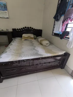 Wooden Bed For Sell At Cheap Rate