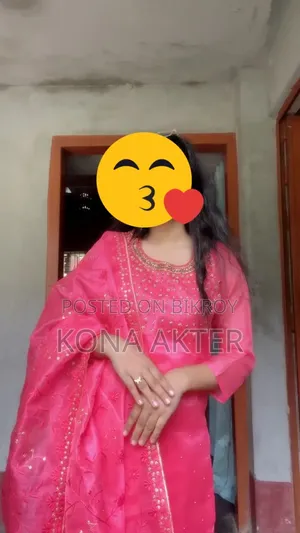 Woman's Dress Collection