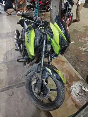 TVS Apache RTR 160 2V 2017 Green