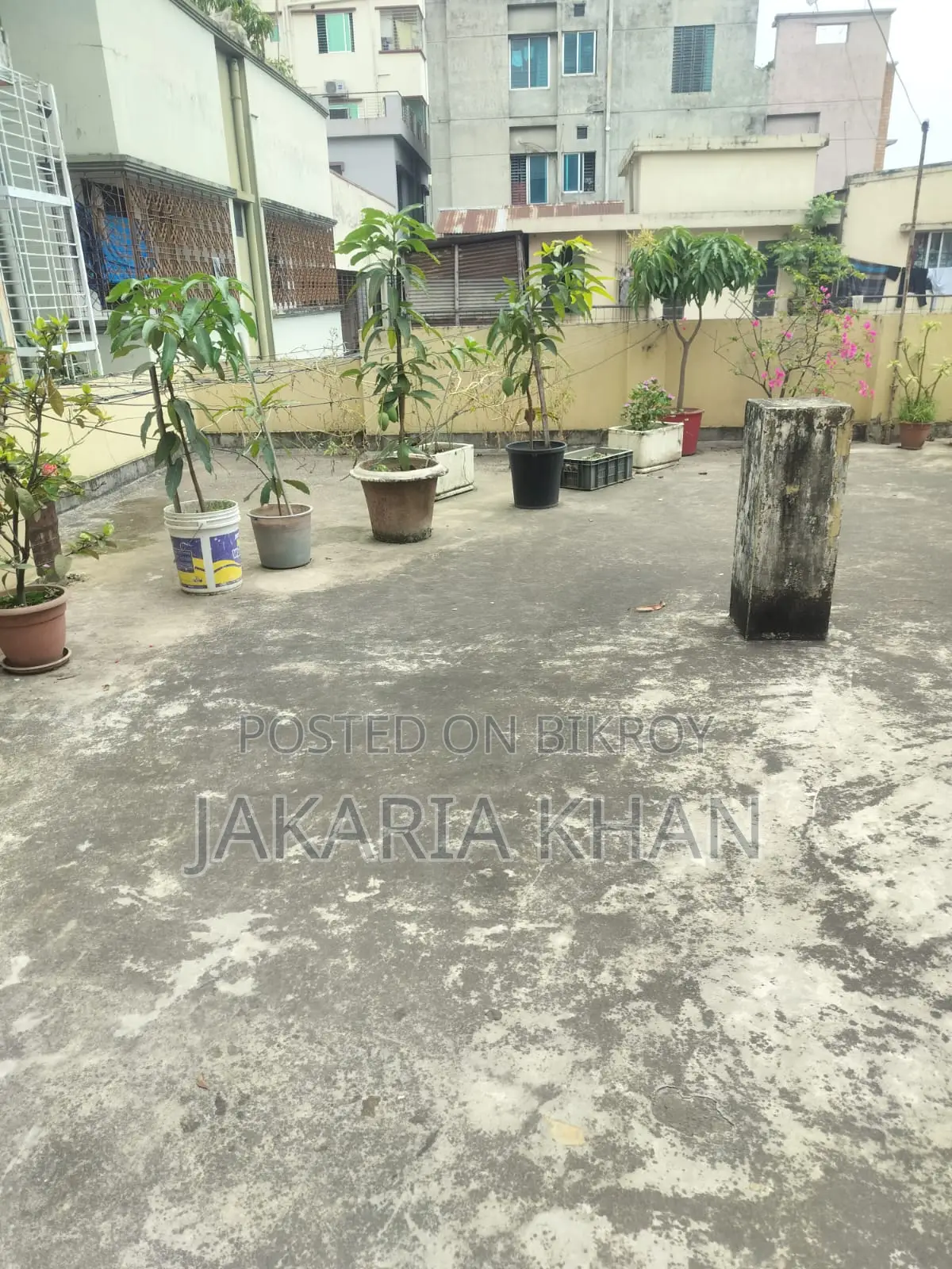 10-Bedroom House in Khilkhet for Sale
