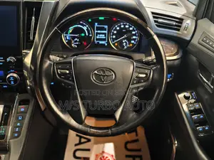 Toyota Alphard 2020 Pearl