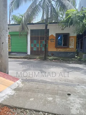 Furnished 4bdrm House in Nazirmoholla for Sale