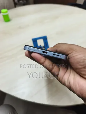 Realme 12 256 GB Blue