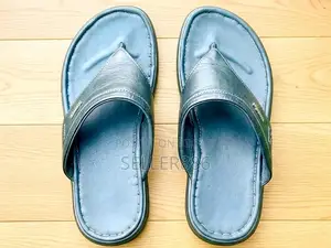 বাটা হাশ পাপিস জুতা