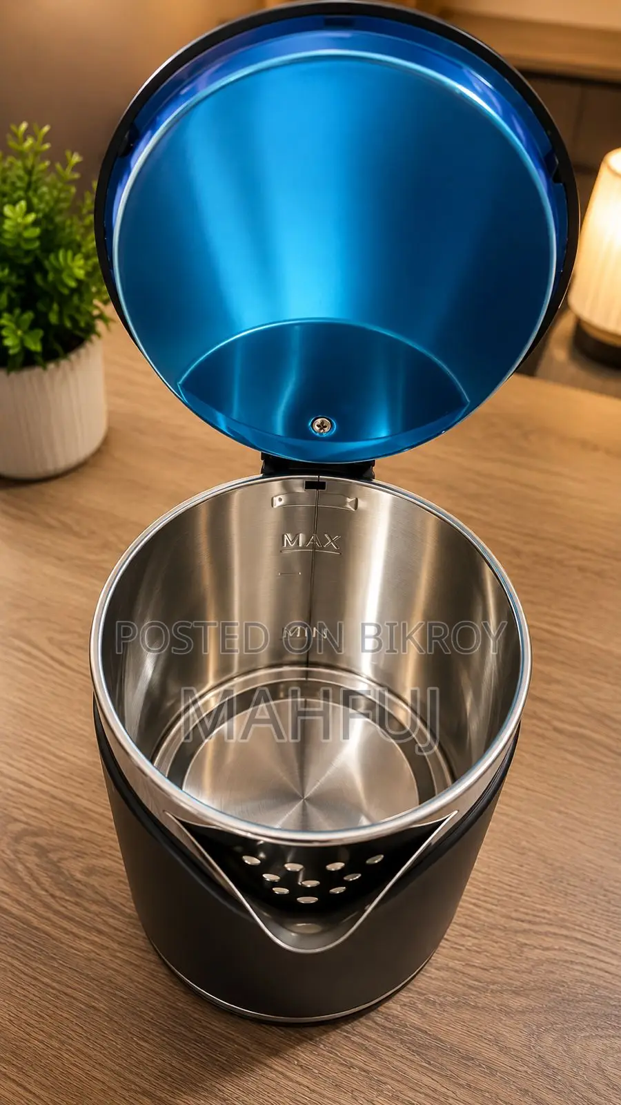 MJM Brand New Electric Kettle (Mej-547a)