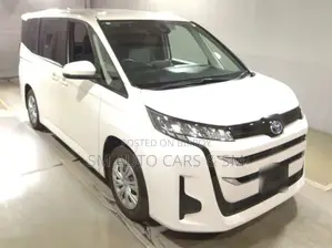 Toyota Noah 2022 Pearl