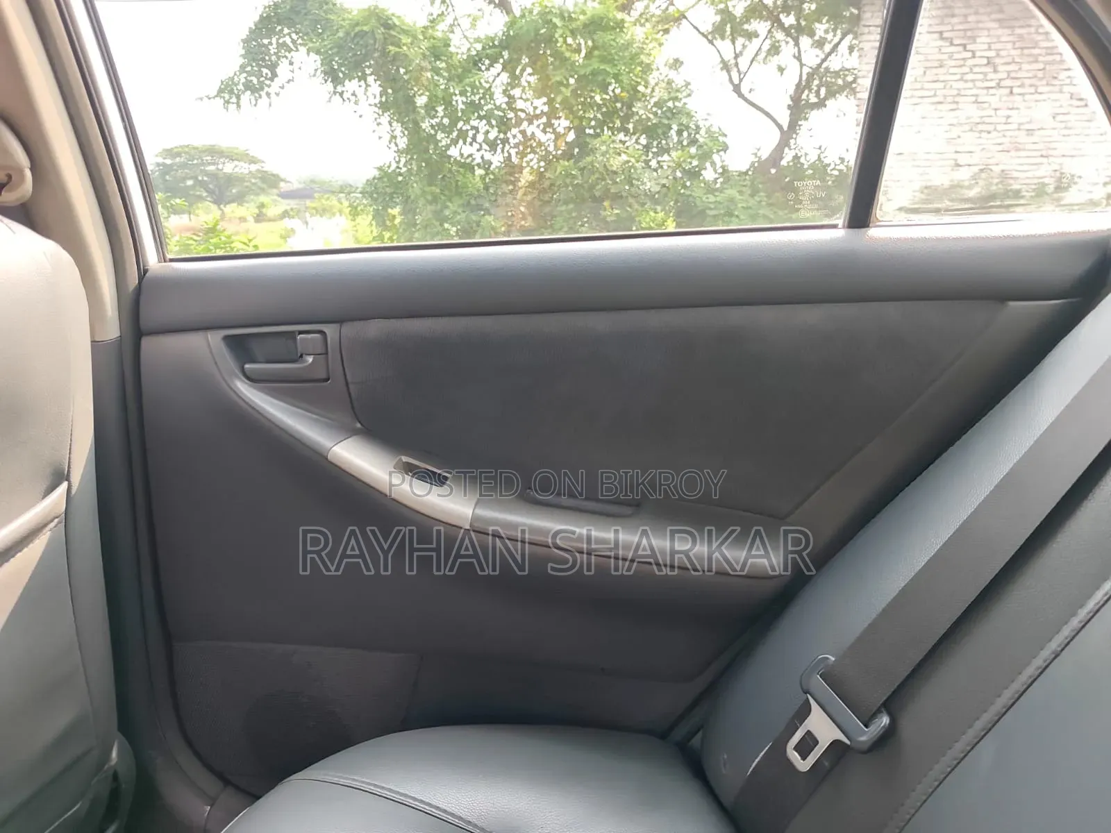 Toyota Corolla 2004 White