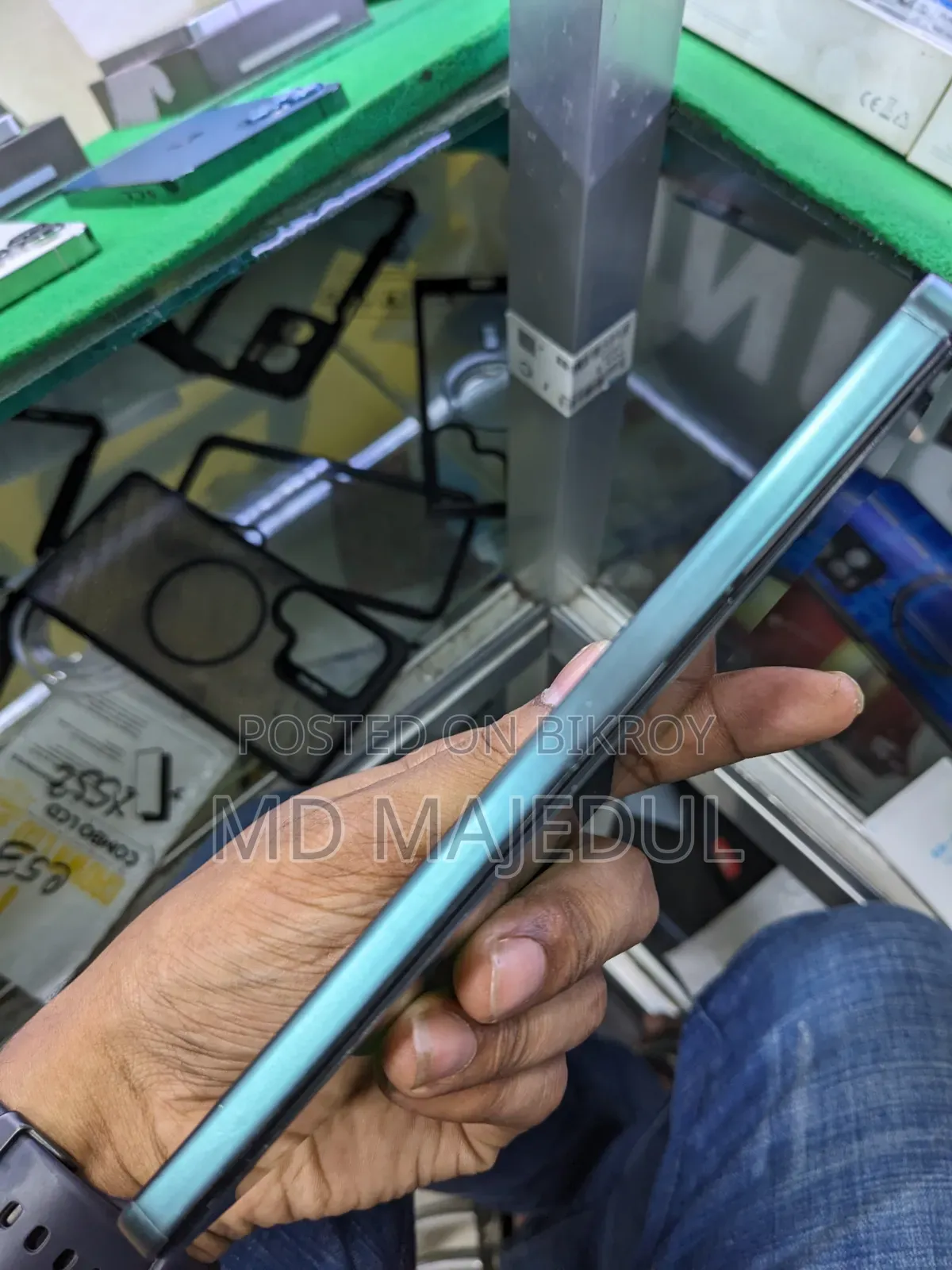 অপো রেনো১২ এফ ২৫৬ জিবি গ্রে