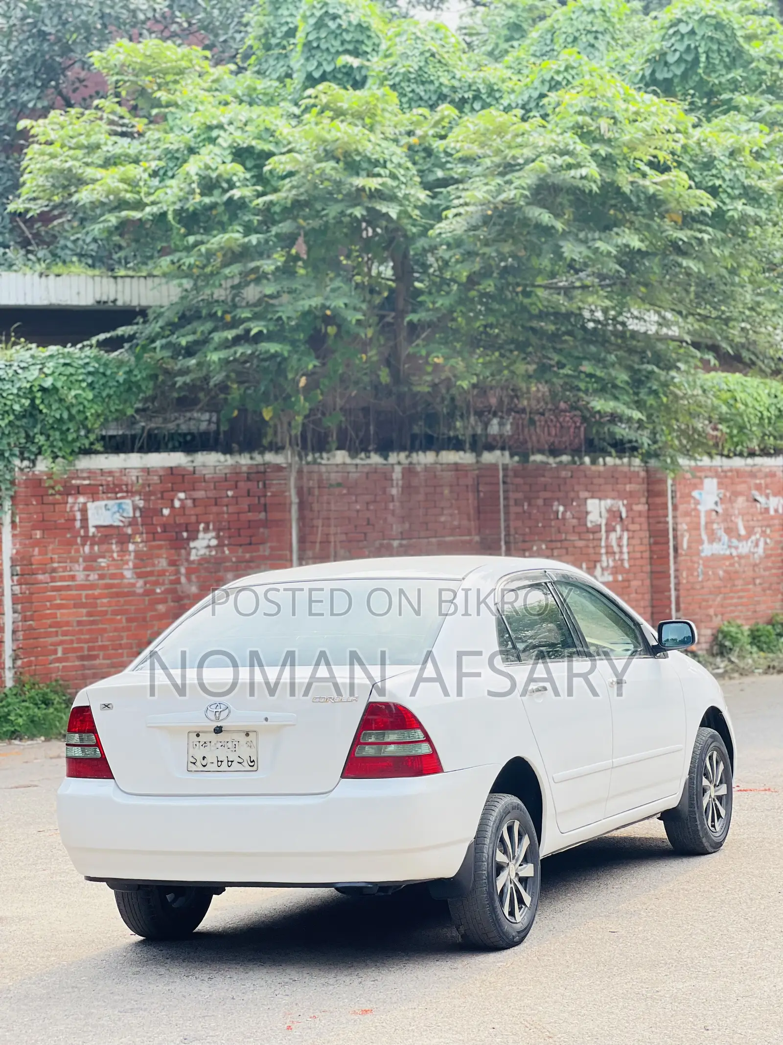 Toyota Corolla Sedan 2003 White