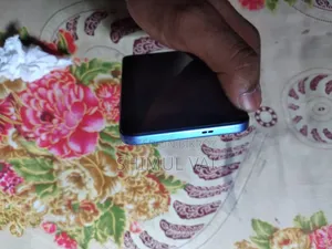 Infinix Hot 60i 128 GB Blue