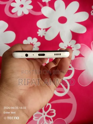 Samsung Galaxy A12 64 GB White