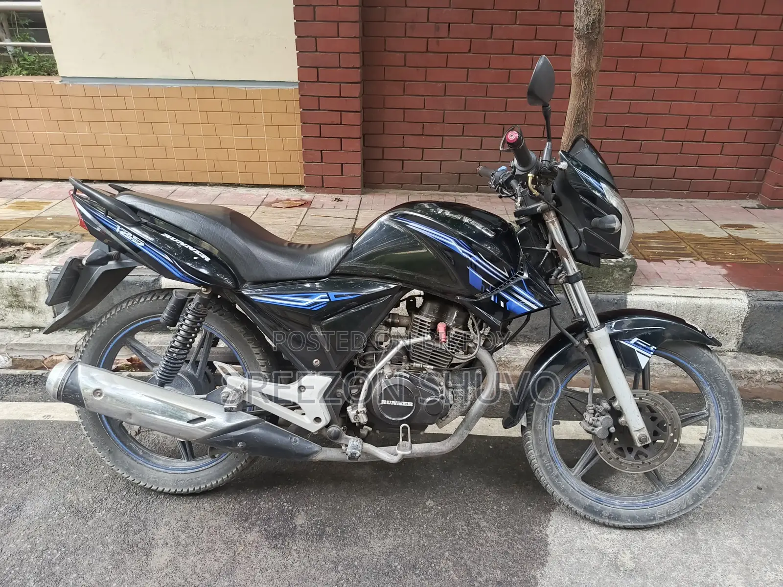 Runner Turbo 125 2019 Black