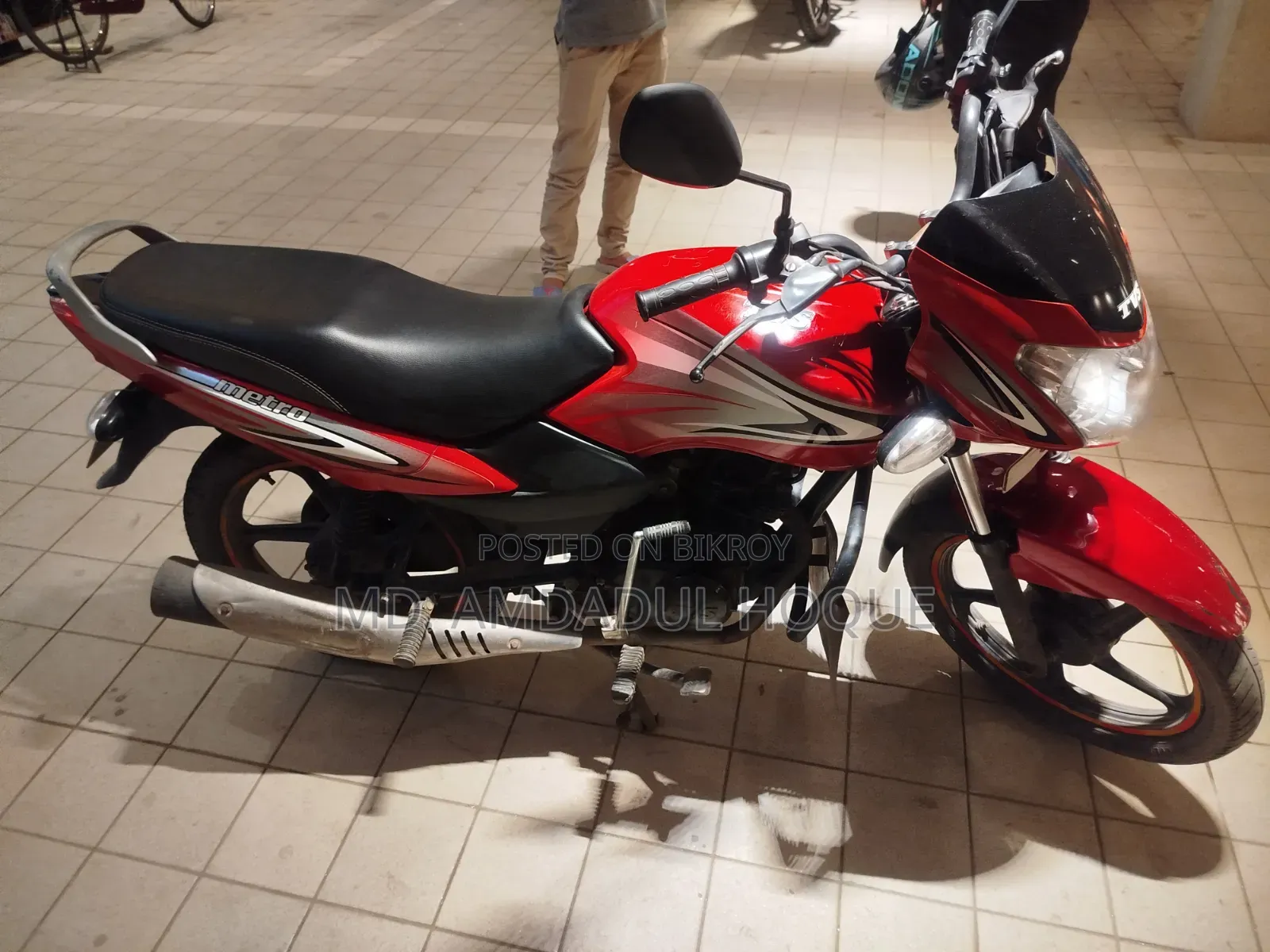 TVS Metro 2021 Red